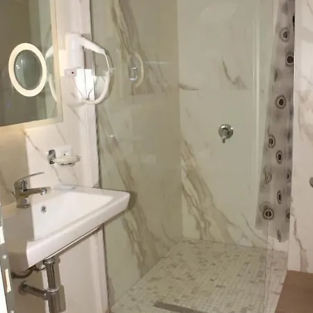 Palmanova Mardok 酒店 3*